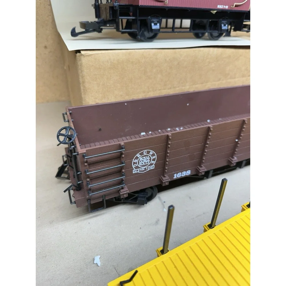 Bachmann scale train
